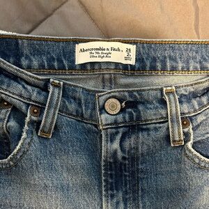 90s High Rise Jeans 26/2s